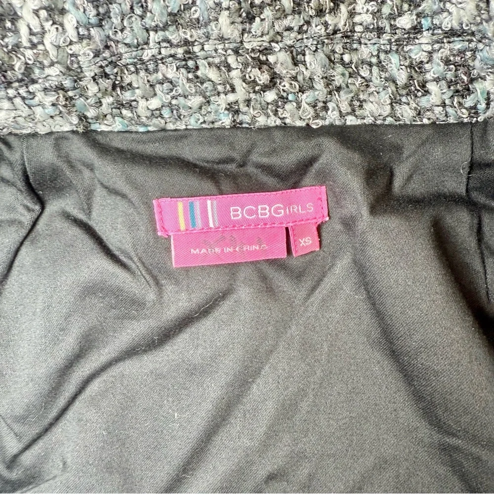 BCBGirls Stylish Tweed Black and Gray Jacket Size - Picture 13 of 15